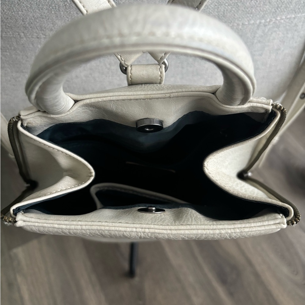 Matt & Nat Cream White Vegan Leather Backpack - Picture 4 of 9